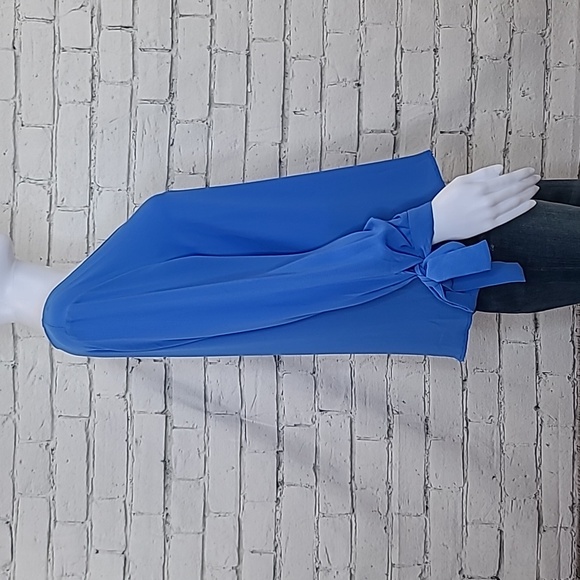 CeCe Flowy V-Neck Long Sleeve Bow Tie-Cuff Blouse in Tropic Night Blue - NWT - Picture 4 of 17